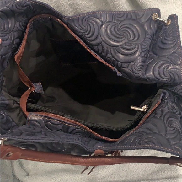 Pocketbook - Picture 2 of 2